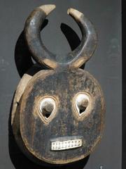 Kple Kple mask from the Baoule people of Côte d'Ivoire