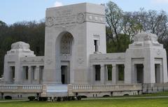 Mémorial de l'Escadrille La Fayette in Marnes-la-Coquette