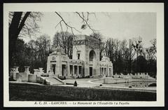 Le Monument de l'Escadrille La Fayette in Garches, France