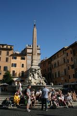 Fontana del Pantheon in Piazza della Rotonda, Rome