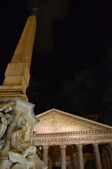 Obelisco Macuteo with Pantheon in background