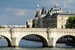 Pont Neuf in Paris architectural heritage