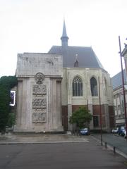 Palais Rihour and war memorial in Lille