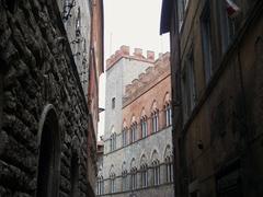 Palazzo Chigi Saracini in Siena