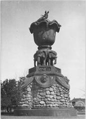 The python and elephant fountain in Major's Hill Park, Ottawa, 1919