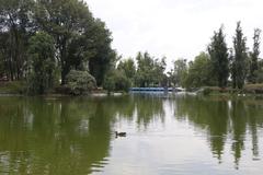 Parque Tezozomoc with central lake and green areas