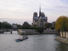 Panoramic view of Île de la Cité in Paris