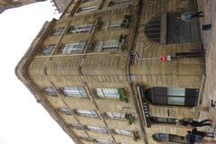 Historic building at 5 Place du Parlement in Bordeaux