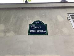 Plaque de la place Émile Goudeau in Paris