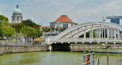 Elgin Bridge in Singapore