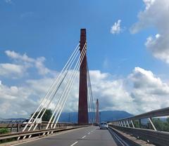 Florence Ponte all'Indiano bridge