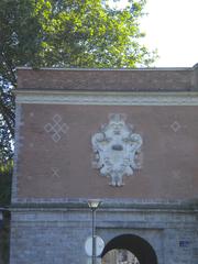 Porte de Gand sculpture on wall in Lille