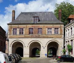 Gand Gate, Lille, architectural heritage building