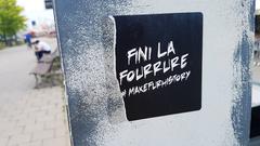 MakeFurHistory banner at Vieux-Port de Montréal, 07-13-2016