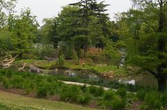 Crystal Palace Park dinosaur sculptures