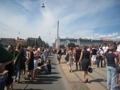 Dronning Louises Bridge during Copenhagen Pride 2009