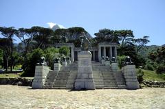 Rhodes Memorial in Cape Town with mountain backdrop