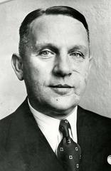 portrait photo of Curt Bräuer