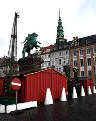 Copenhagen Højbro Plads at dusk