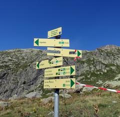 Chalet Les Chéserys trail sign in France