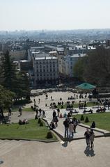 Square Louise-Michel in Paris