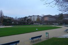 Square Saint-Lambert Paris