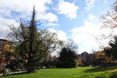 Square Du Temple in Paris