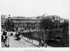 Panoramic view of the Temple market from Rue du Temple in 1901