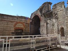 Thermes de Constantin in Arles