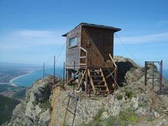 watchtower cabin near Tour Madeloc summit