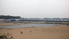 Kallanai Dam view