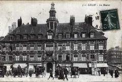 La Vieille Bourse de Lille in 1910