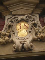 Vieille Bourse in Lille with macaron stall