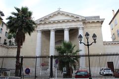 Église Saint-Louis de Toulon exterior