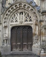 Église Saint-Maurice de Lille sculptured lintel