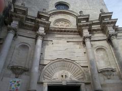 Église Saint-Sauveur historic building classified as Monument historique in France