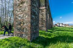 ancient aqueduct arches in Italy