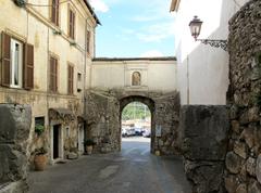 Porta S. Francesco interior view