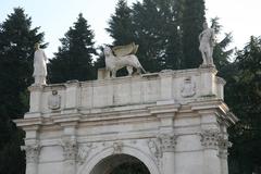 Arco delle Scalette in Vicenza