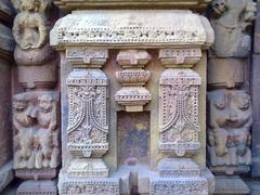 sculpture work in Mukteshwar-Siddheshwar temple