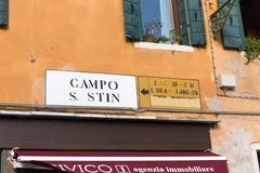 Venedig Campo S. Stin with historic buildings and canal