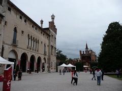 Villa-Castle Porto Colleoni in Thiene