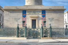 Fence around base of George Washington Monument, Mount Vernon Place Historic District.