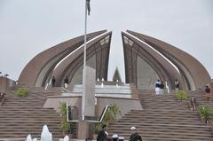 Outside view of Pakistan Monument