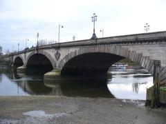 Kew Bridge at low tide