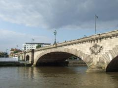 Kew Bridge