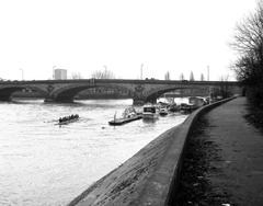 Kew Bridge in London, built in 1903, with Grade II Listed status