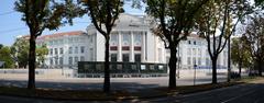 Technisches Museum Wien exterior view