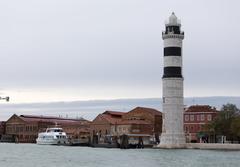 Venedig ACTV Stop Murano Faro