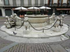 Fontana Contarini in Piazza Vecchia, Bergamo